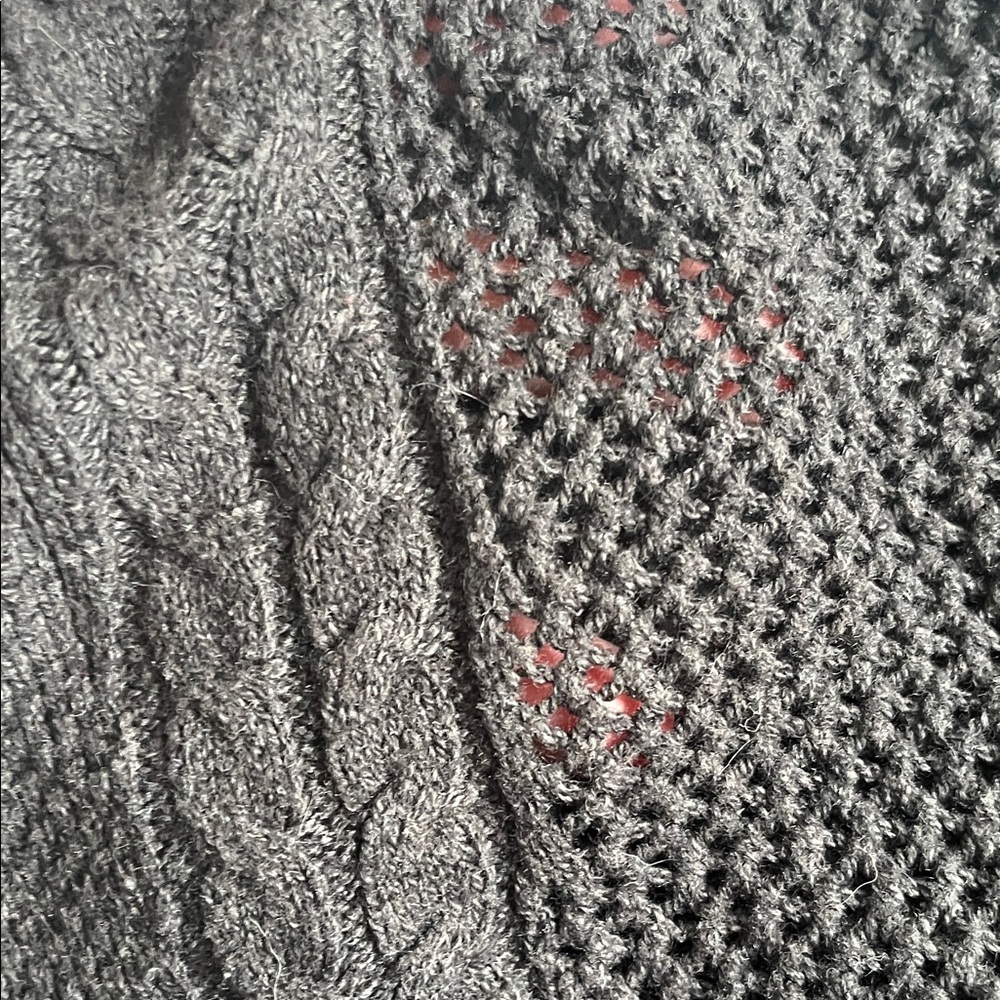 American Eagle Outfitters Black Cable Knit Sweater - Picture 4 of 4